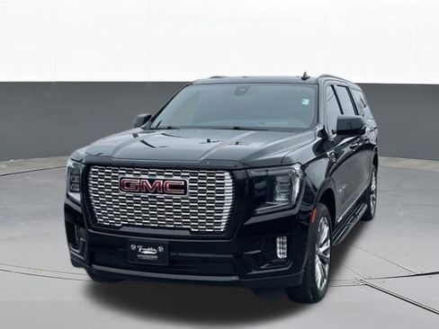 Used 2021 GMC Yukon XL Denali w/ Advanced Technology Package image 1