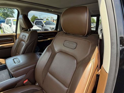 Used 2023 RAM 1500 Limited AWD/4WD image 24