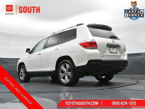 Used 2013 Toyota Highlander Limited image 46