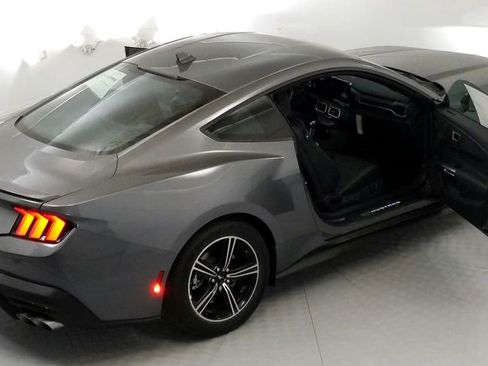 New 2025 Ford Mustang Premium image 22