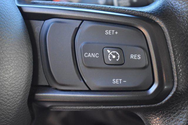 Used 2025 Jeep Gladiator Sport AWD/4WD image 23
