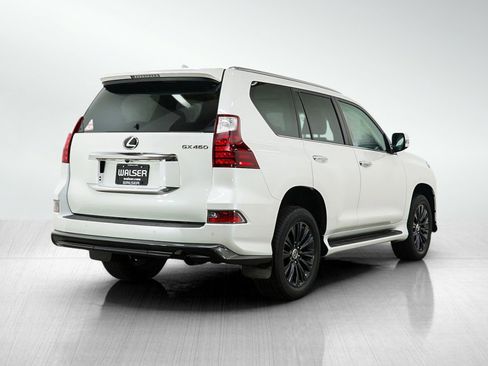 Used 2022 Lexus GX 460 Premium w/ Accessory Package AWD/4WD image 5