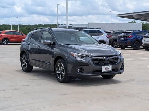 Used 2024 Subaru Crosstrek 2.0i Premium AWD/4WD image 7