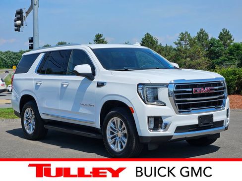 Certified 2024 GMC Yukon SLT AWD/4WD image 1