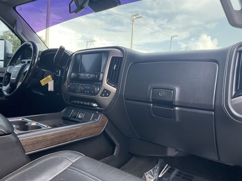 Used 2018 GMC Sierra 3500 Denali w/ Duramax Plus Package AWD/4WD image 17