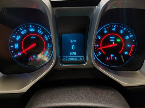 Used 2014 Chevrolet Camaro LS RWD image 23