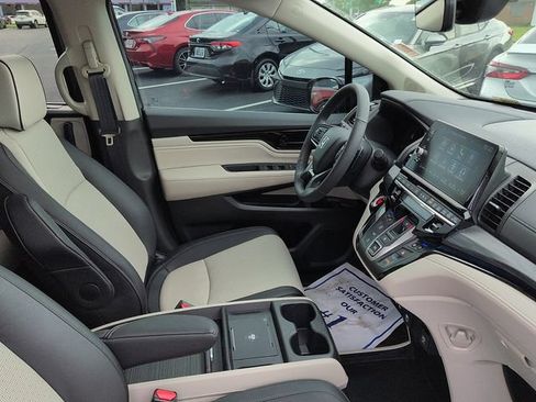 Used 2026 Honda Odyssey Elite image 10