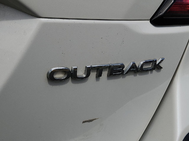 Used 2022 Subaru Outback Premium AWD/4WD image 9