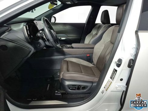 Used 2023 Lexus RX 350 AWD w/ Accessory Package (Z1) image 4