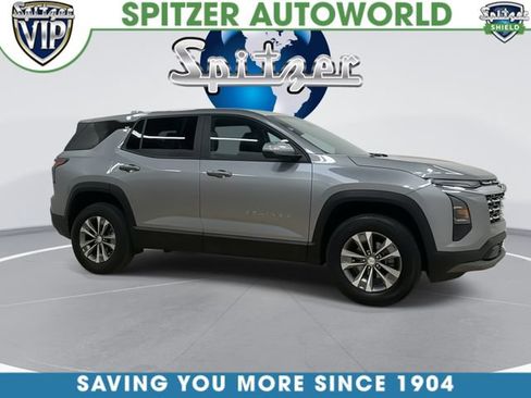Used 2025 Chevrolet Equinox LT FWD image 3