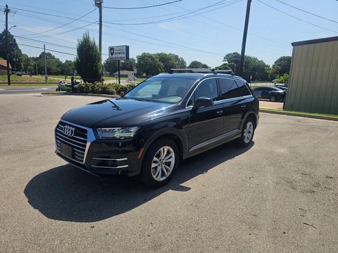 Used 2019 Audi Q7 3.0T Premium Plus w/ Premium Plus Package AWD/4WD image 4