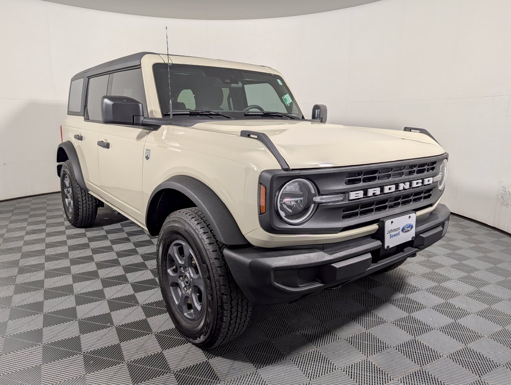 Certified 2025 Ford Bronco Big Bend AWD/4WD image 1