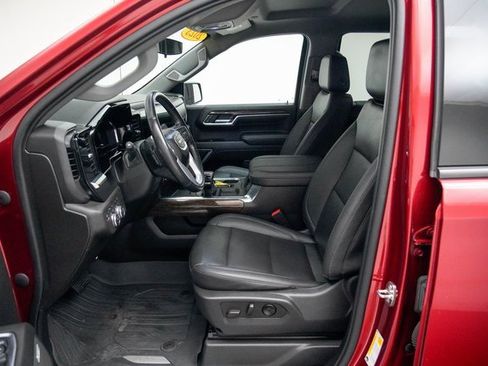 Used 2023 GMC Sierra 1500 Elevation w/ Elevation Premium Package image 23