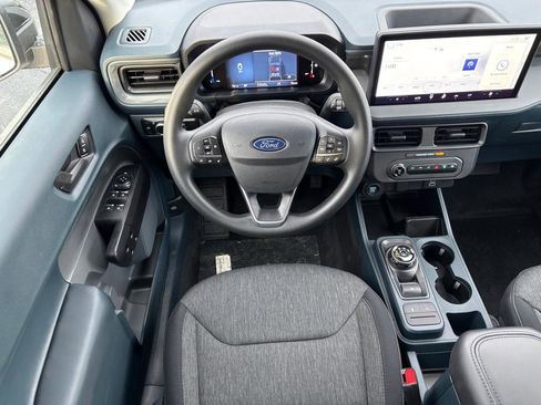 New 2025 Ford Maverick XLT w/ Black Appearance Package image 18