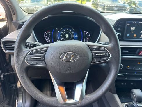 Used 2020 Hyundai Santa Fe SEL FWD image 18