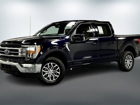 Used 2021 Ford F150 Lariat w/ Tow Technology Package image 3