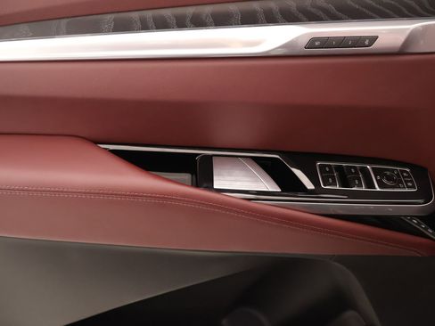 Certified 2025 Cadillac Escalade Premium Luxury w/ Touring Package image 13