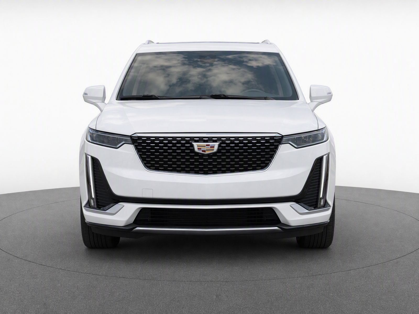 Used 2025 Cadillac XT6 Premium Luxury w/ Technology Package FWD image 5