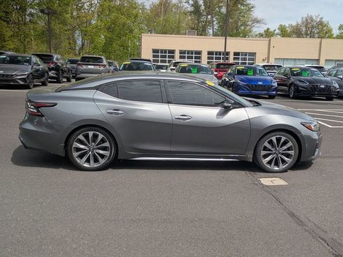 Used 2023 Nissan Maxima Platinum w/ Sport Mat Group FWD image 4