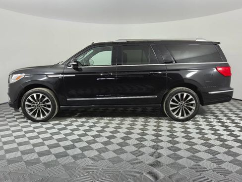Used 2021 Lincoln Navigator L Reserve AWD/4WD image 4