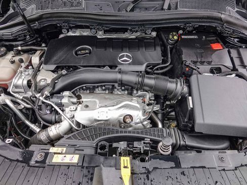 Certified 2023 Mercedes-Benz GLA 250 image 28