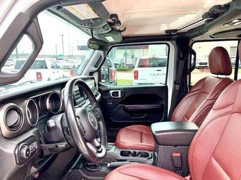 Used 2019 Jeep Wrangler Unlimited Sport S image 11
