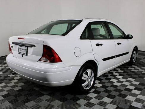 Used 2002 Ford Focus LX image 7