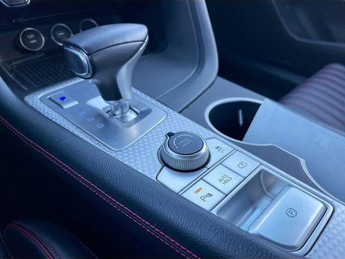 Used 2023 Genesis G70 3.3T w/ Sport Advanced Package image 17