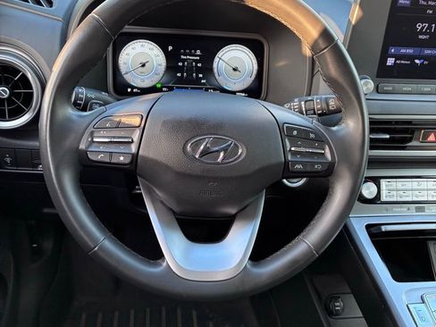 Used 2022 Hyundai Kona SEL w/ Convenience Package image 27