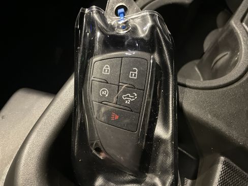 Used 2023 GMC Sierra 1500 SLE AWD/4WD image 43