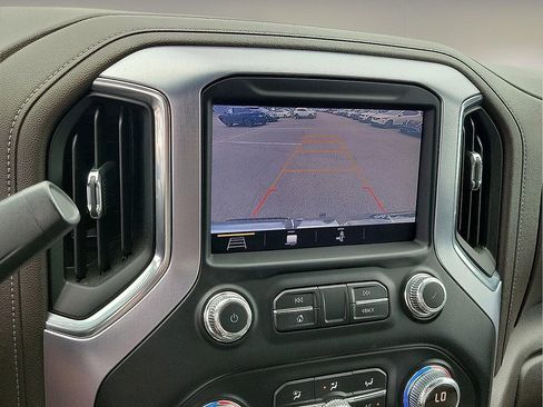 Used 2019 GMC Sierra 1500 SLT w/ SLT Premium Package AWD/4WD image 16