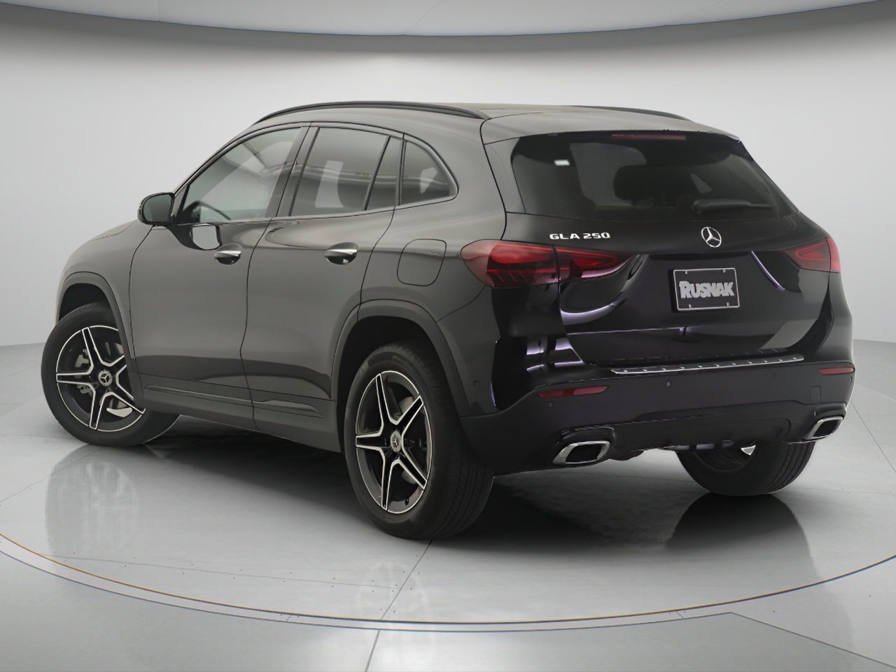 New 2026 Mercedes-Benz GLA 250 image 2