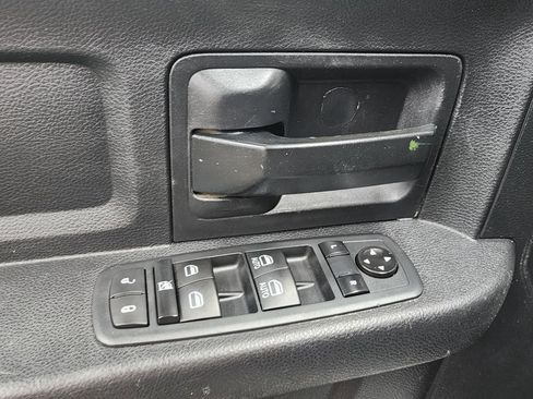 Used 2016 RAM 2500 Tradesman AWD/4WD image 10