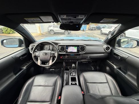 Used 2018 Toyota Tacoma TRD Pro AWD/4WD image 23