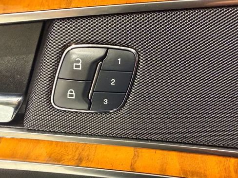 Used 2017 Lincoln MKX Select w/ Select Plus Package image 20