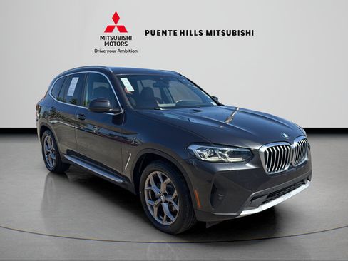 Used 2022 BMW X3 sDrive30i w/ Convenience Package RWD image 3