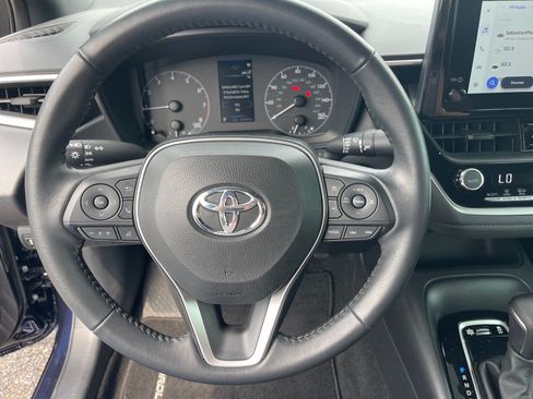 Used 2023 Toyota Corolla SE FWD image 7