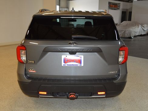 Used 2024 Ford Explorer Timberline w/ Timberline Technology Package AWD/4WD image 4