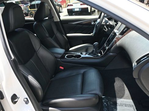 Used 2016 INFINITI Q50 Red Sport 400 RWD image 20