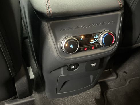 Used 2026 Ford Explorer ST w/ Sun And Sound Package AWD/4WD image 29