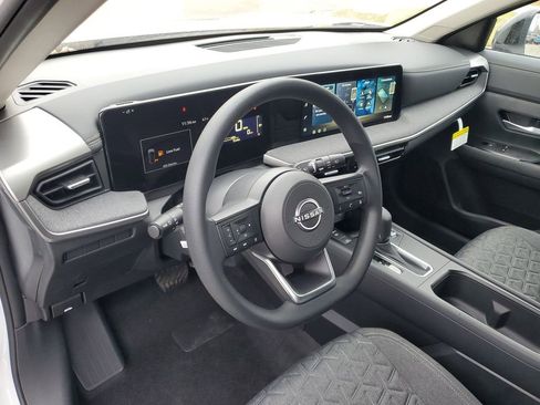 New 2026 Nissan Kicks SV w/ Cold Weather Package image 11