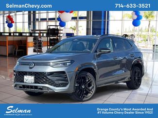 Used 2025 Volkswagen Tiguan SE R-Line video 1