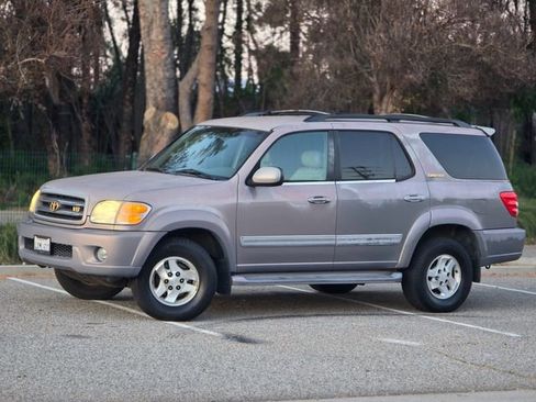 Used 2002 Toyota Sequoia Limited image 12