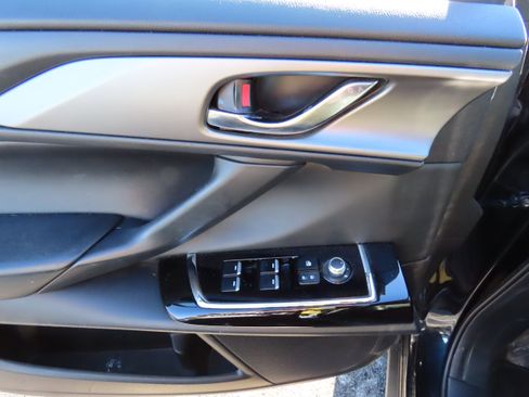 Used 2023 MAZDA CX-9 Touring Plus image 24