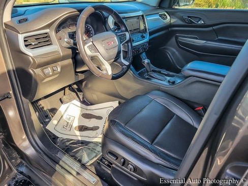 Used 2019 GMC Acadia SLT image 9