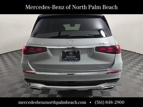 Certified 2025 Mercedes-Benz Maybach GLS 600 4MATIC image 5