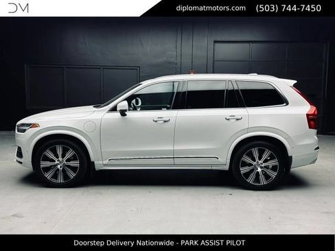 Used 2021 Volvo XC90 T8 Inscription w/ Advanced Package AWD/4WD image 4