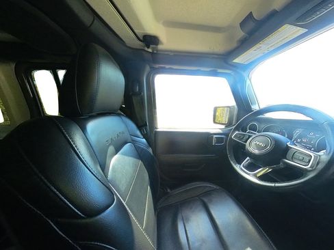 Used 2021 Jeep Wrangler Unlimited Sahara w/ Cold Weather Group image 65