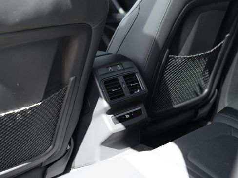 Certified 2025 Audi Q5 Premium w/ Premium Plus AWD/4WD image 27