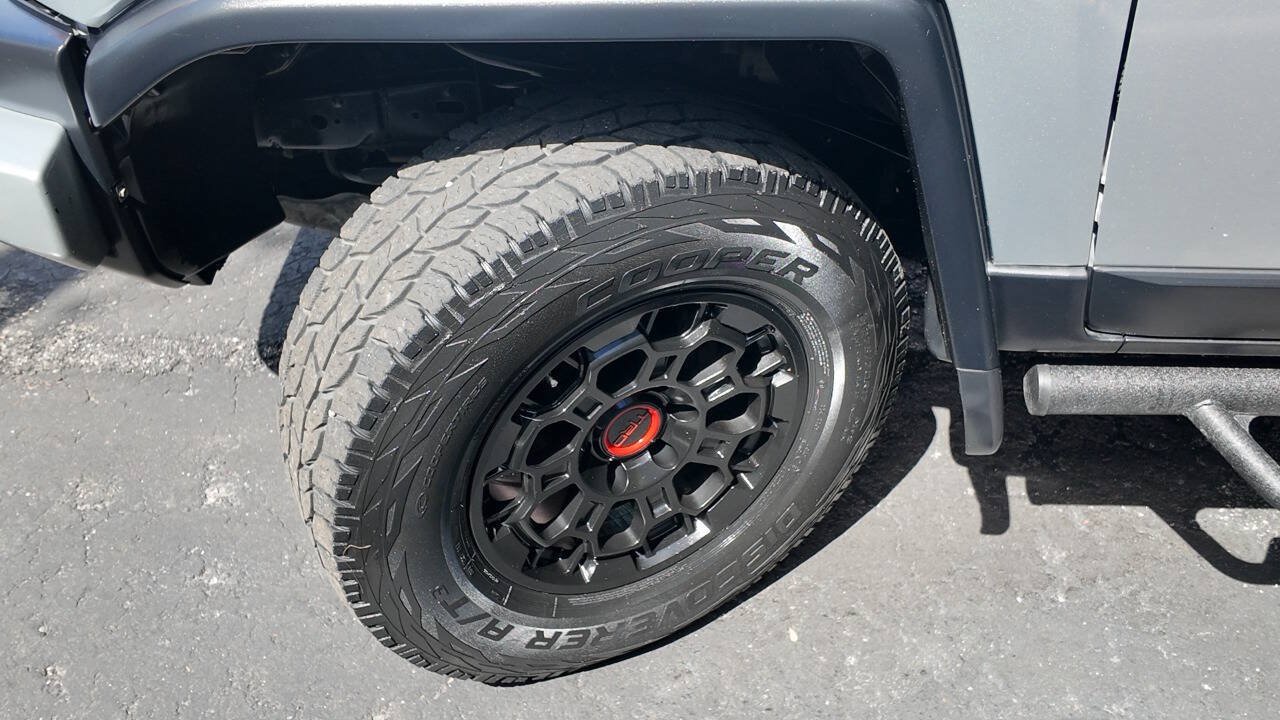 Used 2008 Toyota FJ Cruiser 4WD w/ Upgrade Pkg 2 image 20